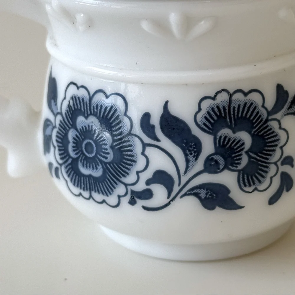 Vintage Avon Delft Blue Milk Glass Jar with Lid - Floral Cottagecore EUC